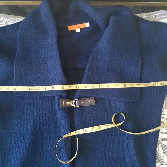 One A Sweater Vest - Picture 10 of 14